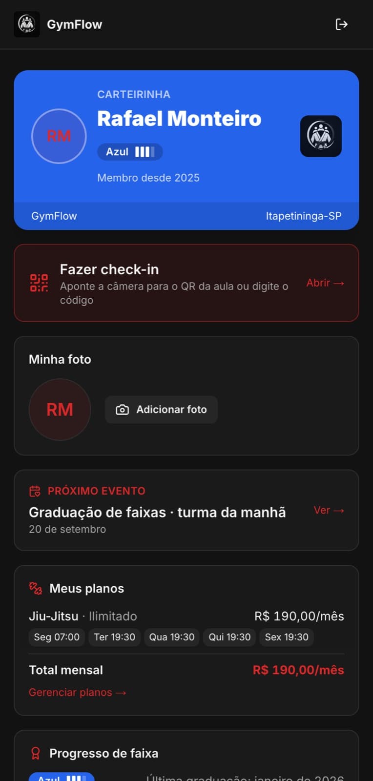 Portal do aluno no celular: carteirinha com faixa, próximo evento e mensalidade